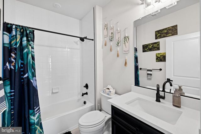 7973 LAWNDALE CIR, Columbia, MD 21044