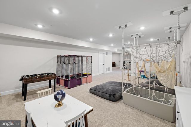 7973 LAWNDALE CIR, Columbia, MD 21044