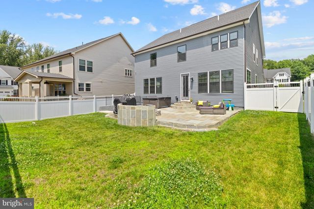 7973 LAWNDALE CIR, Columbia, MD 21044