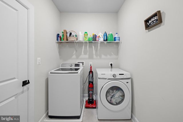 7973 LAWNDALE CIR, Columbia, MD 21044