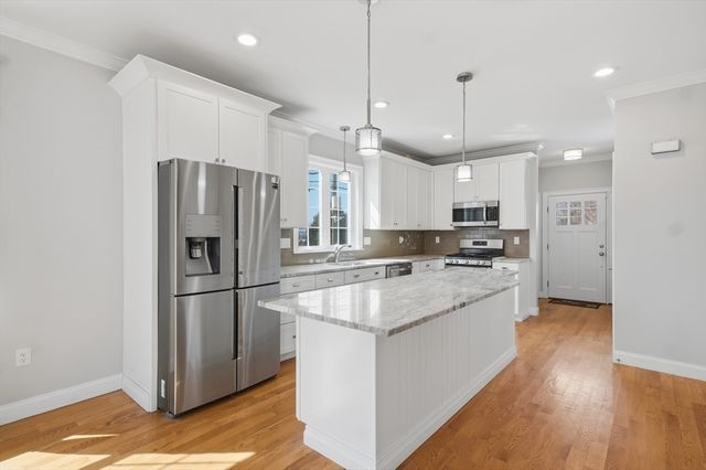 1 Garvey Road 1, Woburn, MA 01801