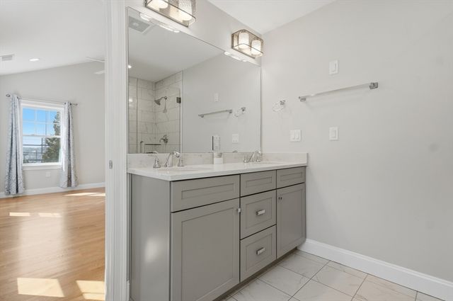 1 Garvey Road 1, Woburn, MA 01801