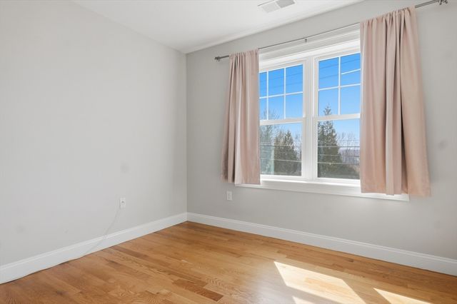 1 Garvey Road 1, Woburn, MA 01801