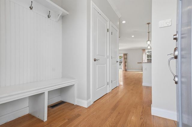 1 Garvey Road 1, Woburn, MA 01801