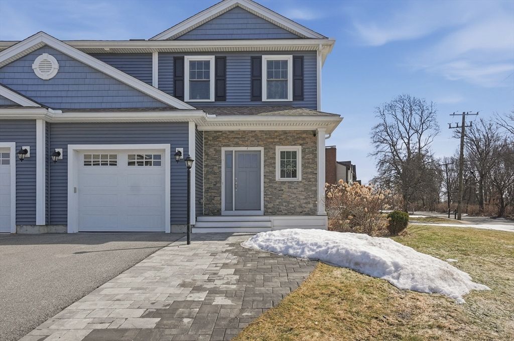 1 Garvey Road 1, Woburn, MA 01801