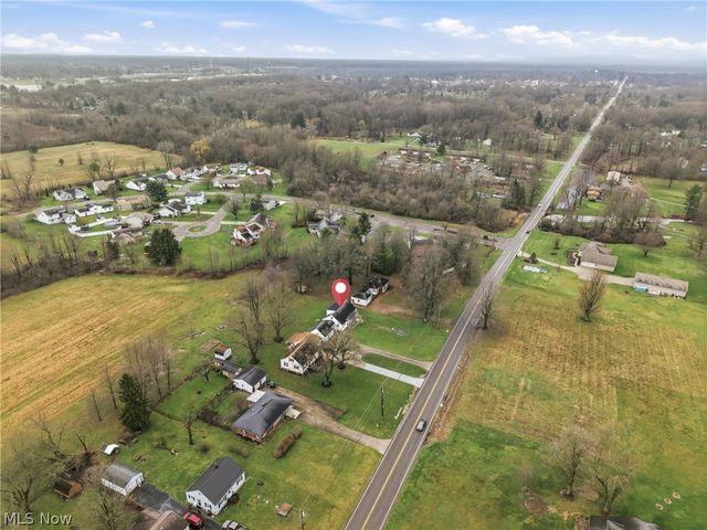 712 Champion Avenue E, Warren, OH 44483