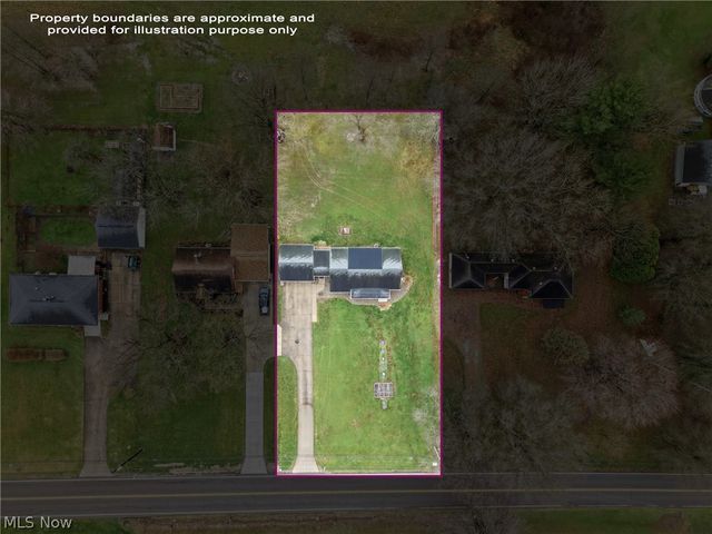 712 Champion Avenue E, Warren, OH 44483