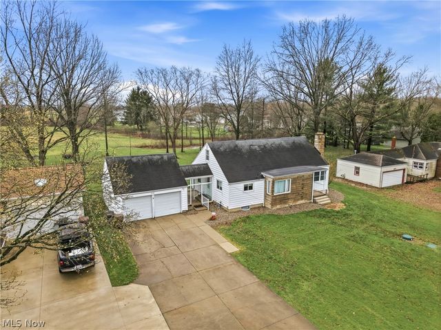 712 Champion Avenue E, Warren, OH 44483
