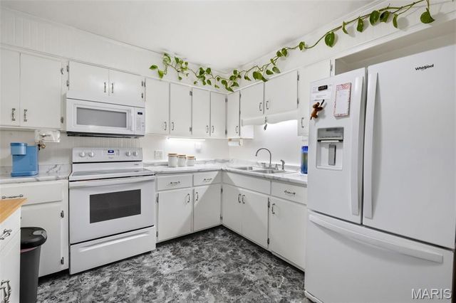 10150 Demick Drive, Mineral Point, MO 63660