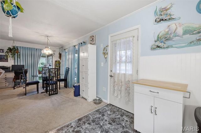10150 Demick Drive, Mineral Point, MO 63660