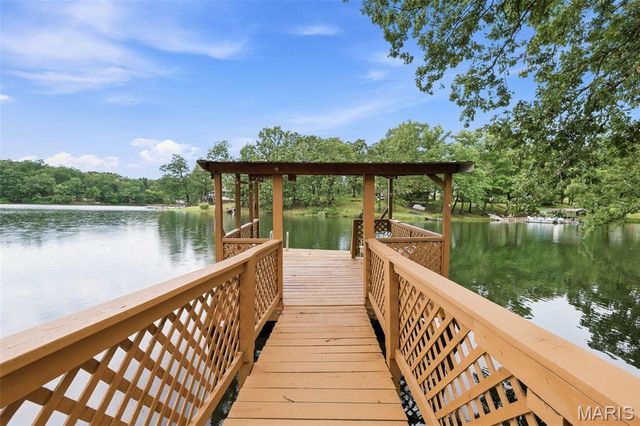 10150 Demick Drive, Mineral Point, MO 63660