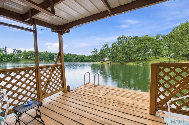 10150 Demick Drive, Mineral Point, MO 63660