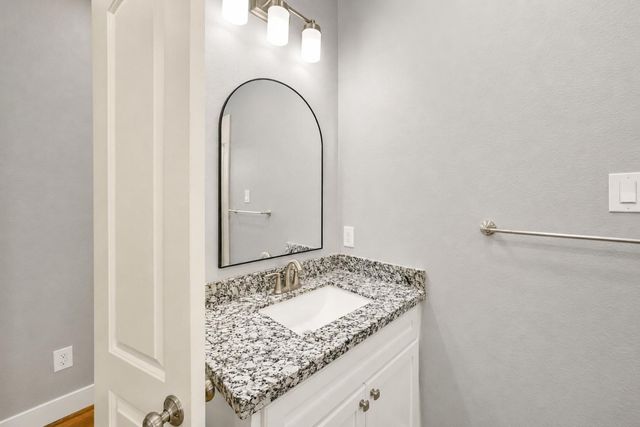 3605 Billingsley Street B, Houston, TX 77009