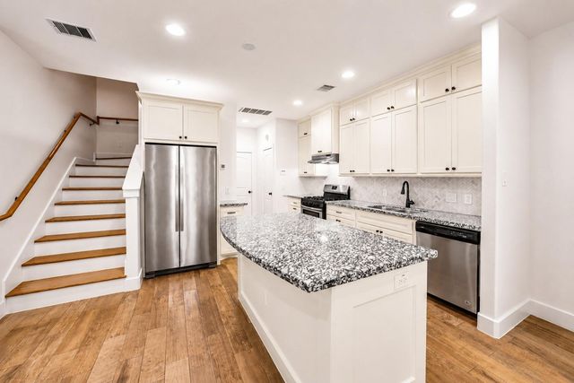 3605 Billingsley Street B, Houston, TX 77009