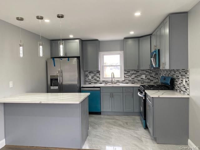 8 Grant Avenue, Brentwood, NY 11717