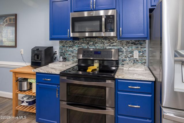 165 Pinecroft Drive, Dunn, NC 28334