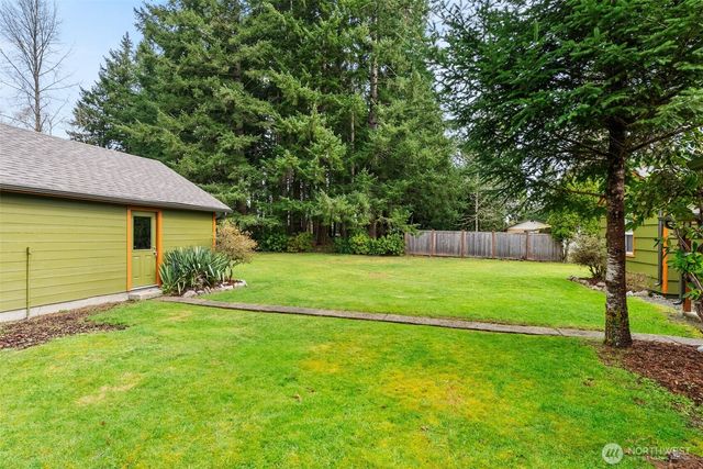 1912 Elliott Avenue NW, Olympia, WA 98502