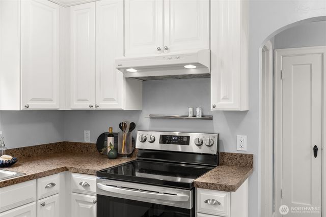 1912 Elliott Avenue NW, Olympia, WA 98502