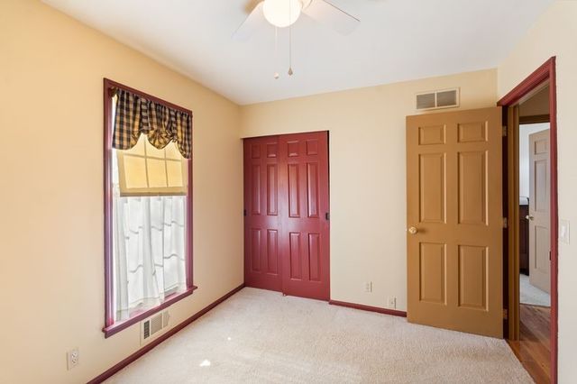 91 Apple Creek Lane, Greece, NY 14612