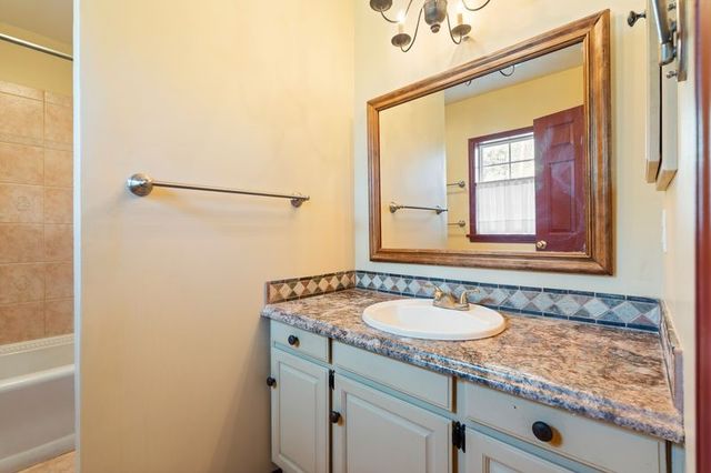 91 Apple Creek Lane, Greece, NY 14612