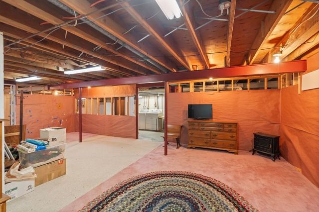 91 Apple Creek Lane, Greece, NY 14612