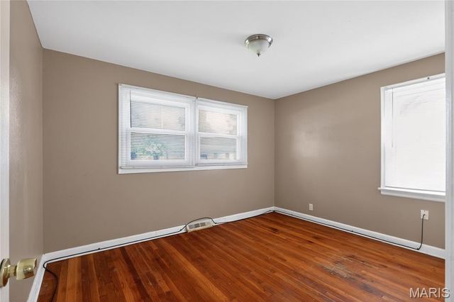 9713 Calumet Drive, St Louis, MO 63137