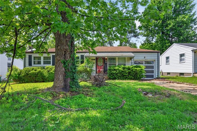 9713 Calumet Drive, St Louis, MO 63137