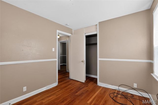 9713 Calumet Drive, St Louis, MO 63137