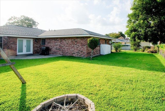 2916 Creole Dr, Houma, LA 70364
