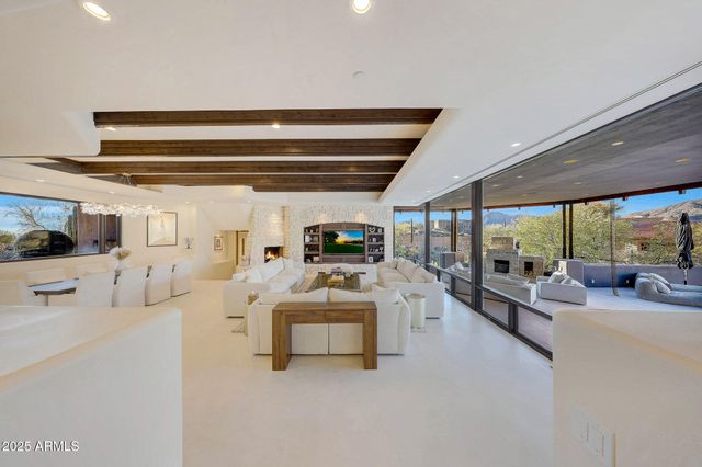 40915 N 107TH Place, Scottsdale, AZ 85262