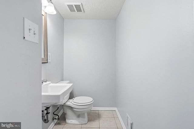 7802 EPSILON DR, Derwood, MD 20855