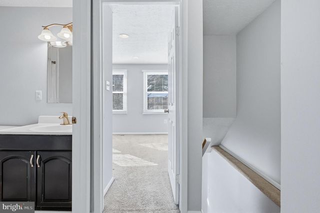 7802 EPSILON DR, Derwood, MD 20855