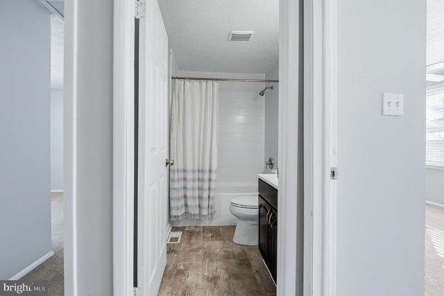 7802 EPSILON DR, Derwood, MD 20855