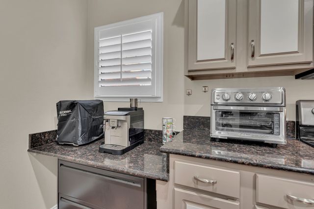 2524 Preston Road 1205, Plano, TX 75093