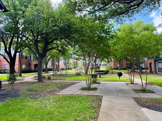 2524 Preston Road 1205, Plano, TX 75093