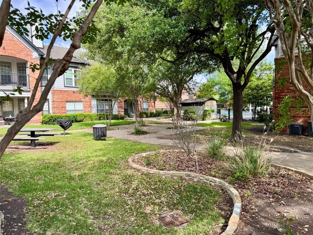 2524 Preston Road 1205, Plano, TX 75093