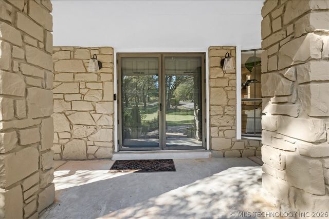 4728 W 90th Street S, Tulsa, OK 74132