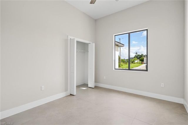 4002 20th ST SW, Lehigh Acres, FL 33976