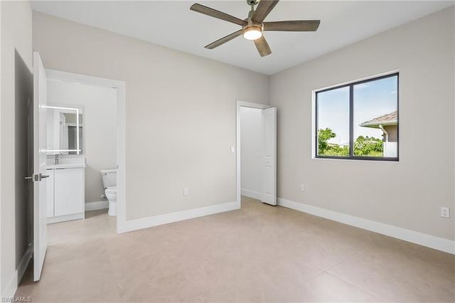 4002 20th ST SW, Lehigh Acres, FL 33976