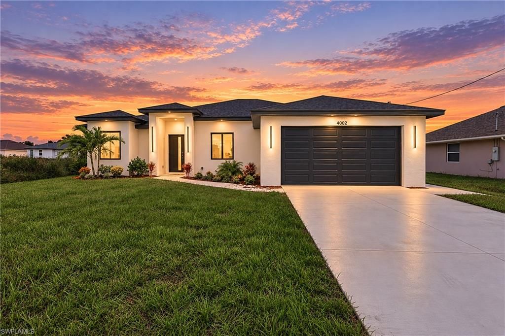 4002 20th ST SW, Lehigh Acres, FL 33976