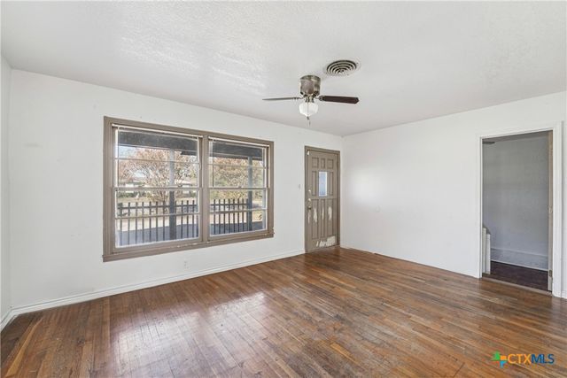 502 N Main Street, Copperas Cove, TX 76522