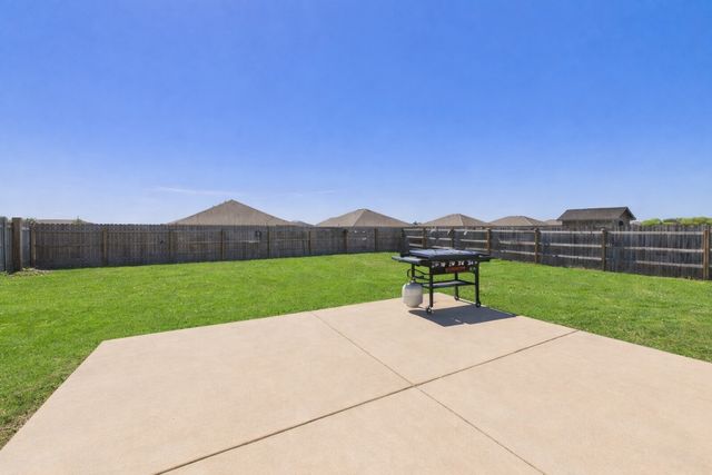 2409 Abigail Lane, Mabank, TX 75147