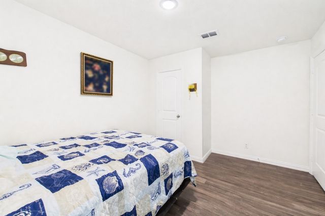 2409 Abigail Lane, Mabank, TX 75147