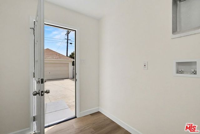 3840 Virginia Road, Los Angeles, CA 90008