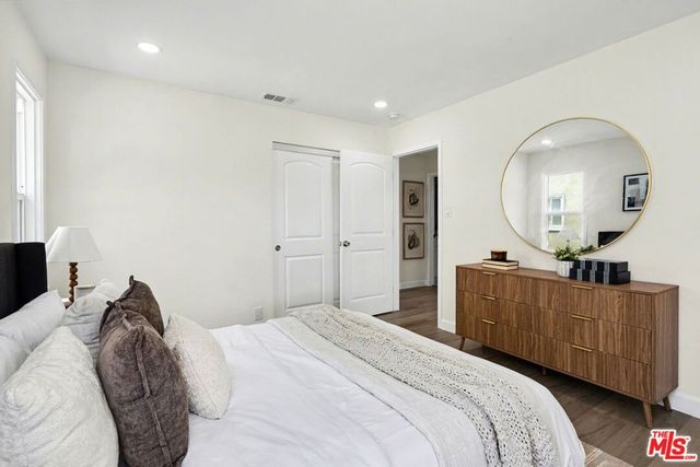 3840 Virginia Road, Los Angeles, CA 90008