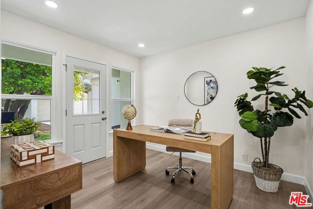 3840 Virginia Road, Los Angeles, CA 90008