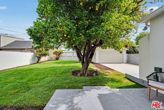 3840 Virginia Road, Los Angeles, CA 90008