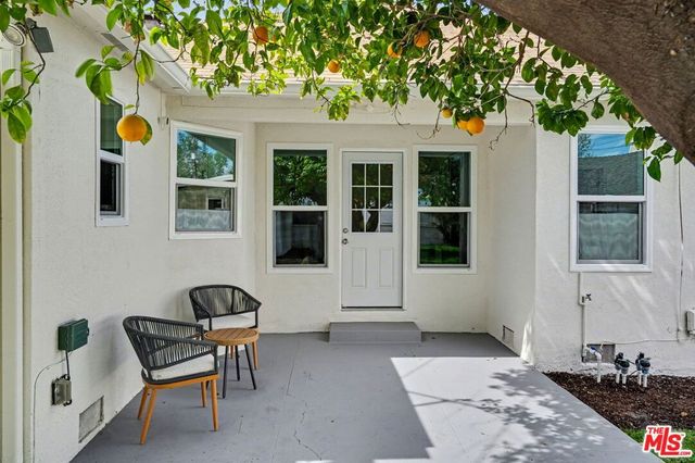 3840 Virginia Road, Los Angeles, CA 90008