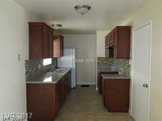 2909 Merritt Avenue, Las Vegas, NV 89102