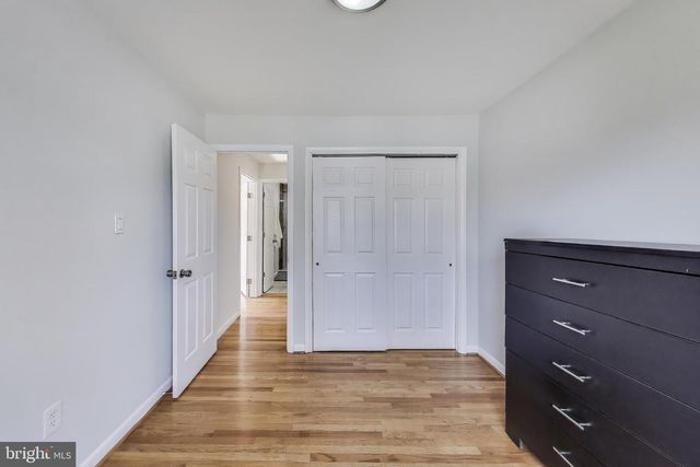 14316 WOODCREST DR, Rockville, MD 20853